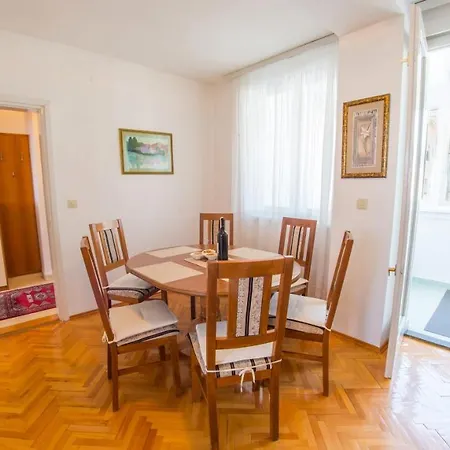 Apartment Revia Mostar